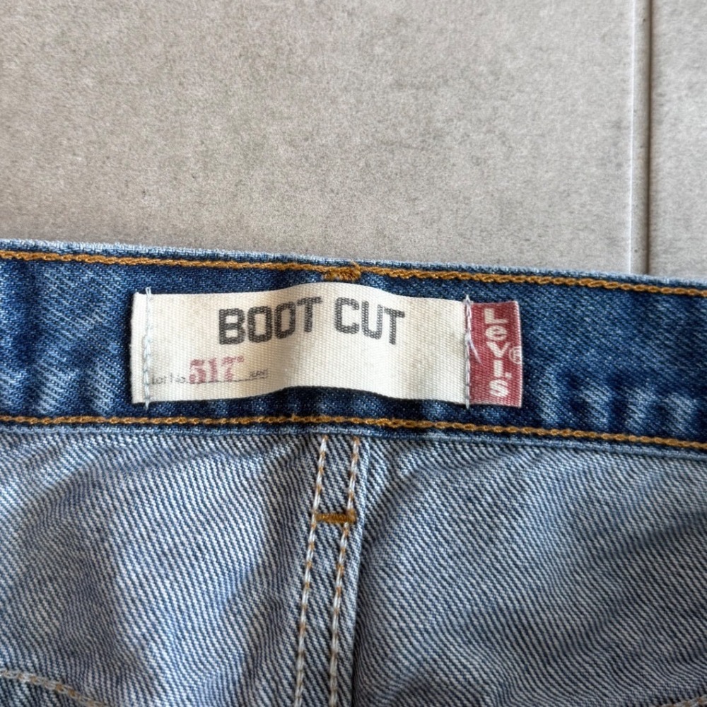 Vintage Y2K Levis 517 Boot Cut Jeans Mens 33x30 Blue Denim Medium Wash 517-0217